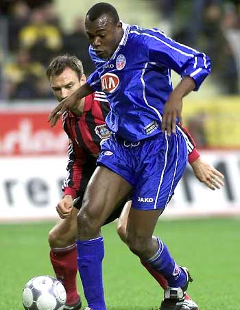 场上的每一 场上的每一